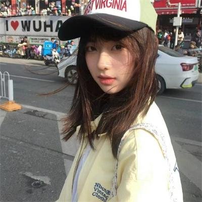 总之就是非常可爱～制服～